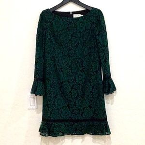ELIZA J EMERALD GREEN WITH BLACK LINING DRESS